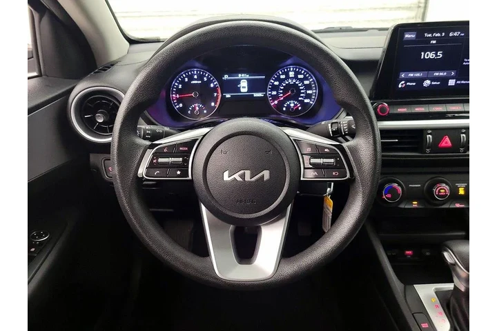 $16998 : Kia Forte 2024 LXS 4dr Sedan image 10