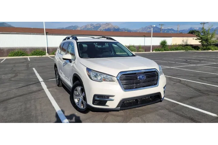 $19300 : 2020 Ascent Premium 7-Passeng image 3