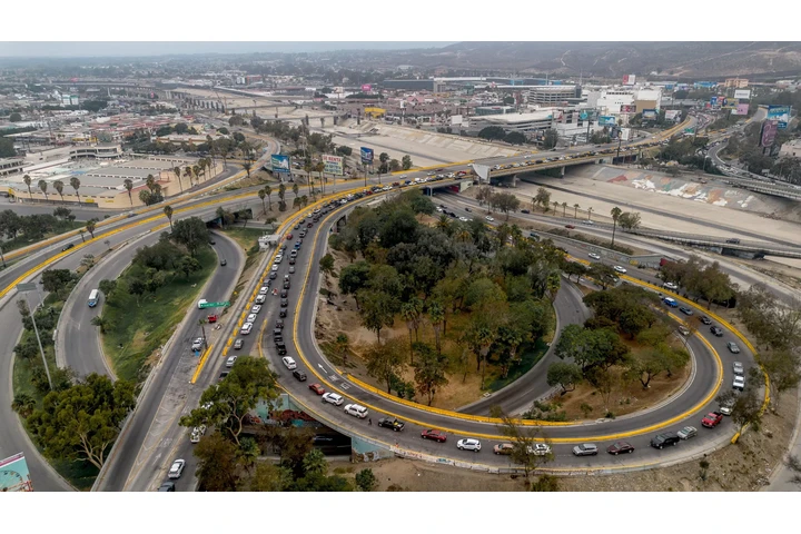 $7540 : RENTA DE OFICINA EJECUTIVA | $ image 3