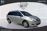 2008 TOYOTA SIENNA LE MINIVAN