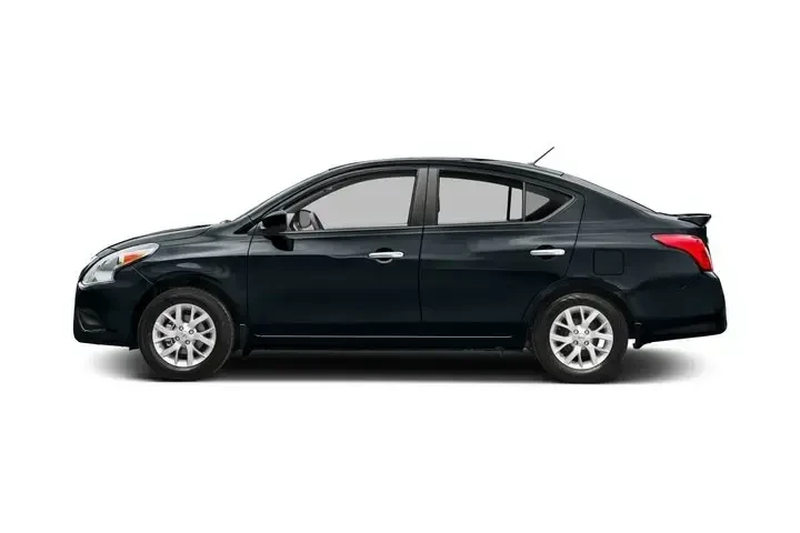 $4211 : Nissan Versa 2016 1.6 S 4dr image 6