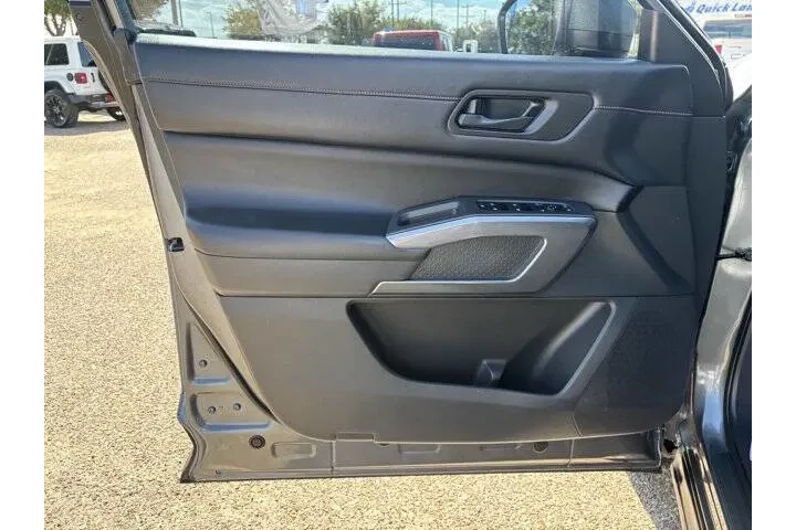 $32793 : 2023 Pathfinder Rock Creek image 10