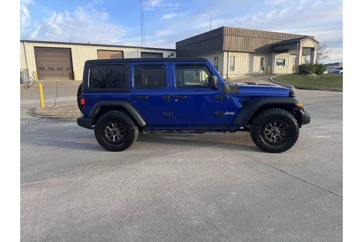 $11900 : 2018 Wrangler Unlimited Sport image 8