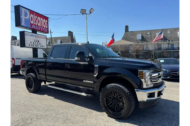 2019 F-250 SD Lariat image 3