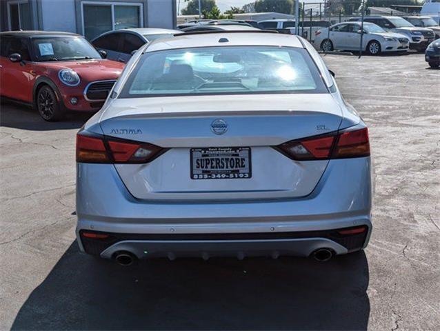 $19995 : 2020 Altima image 8