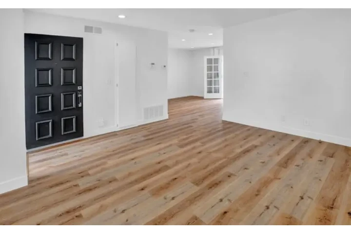 $2000 : Nice 2Bedroom Apt Available image 6