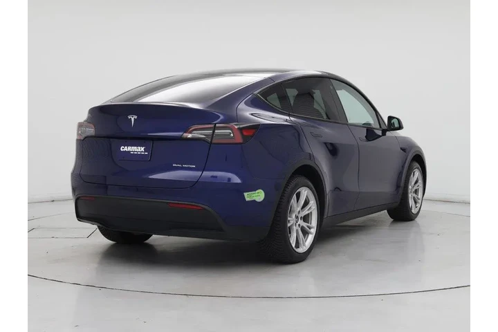 $33998 : Tesla Model Y 2023 AWD Long image 8