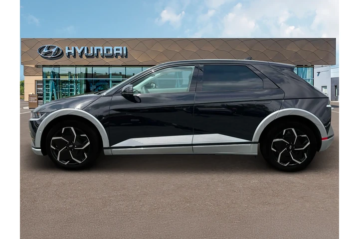 $27999 : Hyundai IONIQ 5 2024 Limited image 3