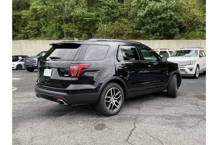 $15769 : Ford Explorer 2016 AWD Sport image 3
