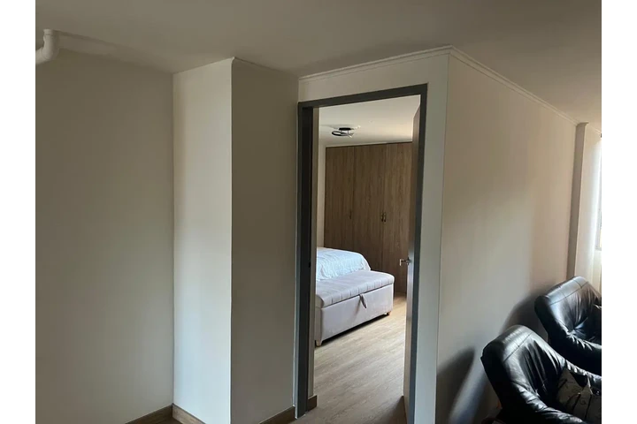 $690000000 : Vendo apartamento conquistador image 6