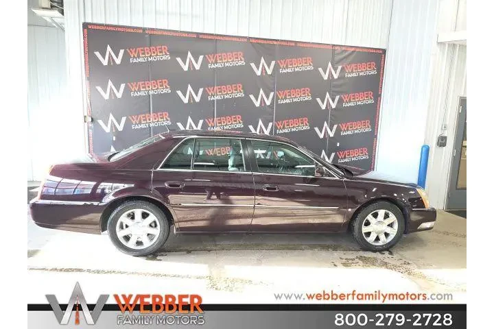 $6400 : Cadillac DTS 2008 Base 4dr S image 1