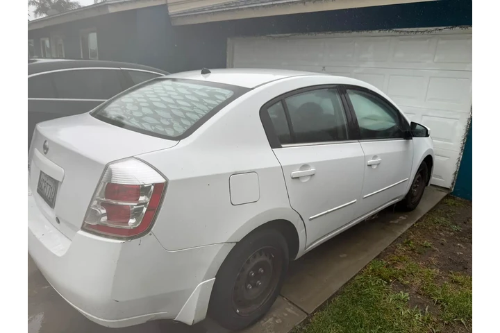 $1250 : Nissan 135K miles Running fair image 3