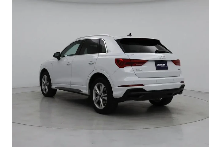 $28998 : Audi Q3 2022 AWD quattro S l image 2