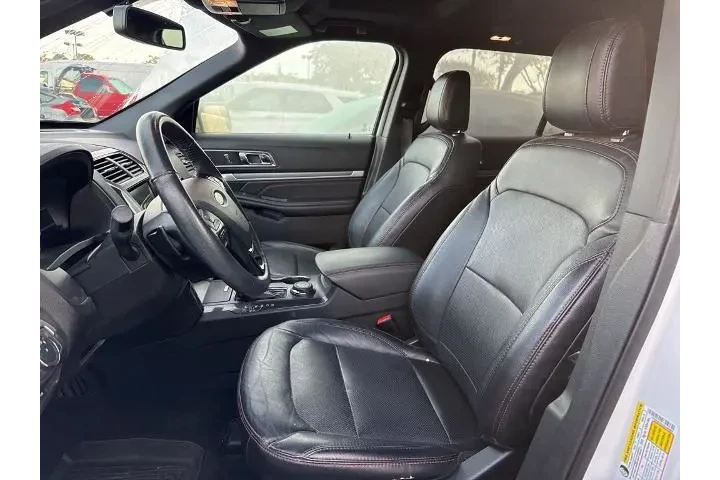 $22431 : Ford Explorer 2018 AWD Sport image 7