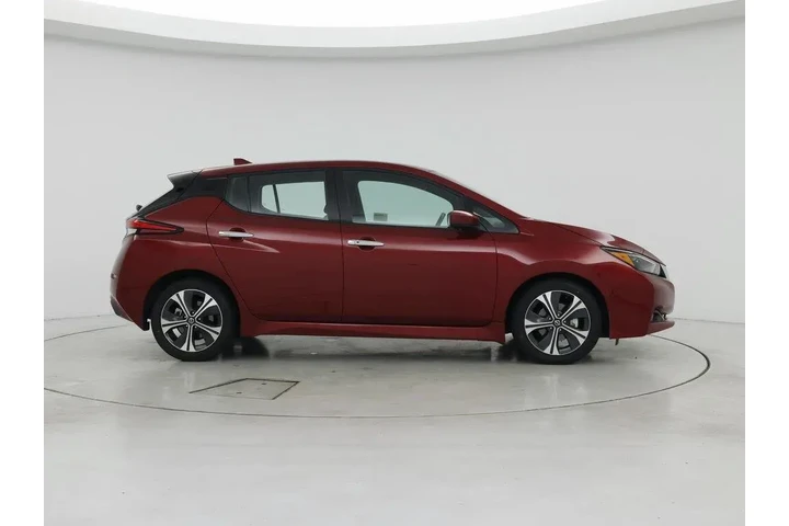 $14599 : Nissan LEAF 2022 SV 4dr Hatc image 7