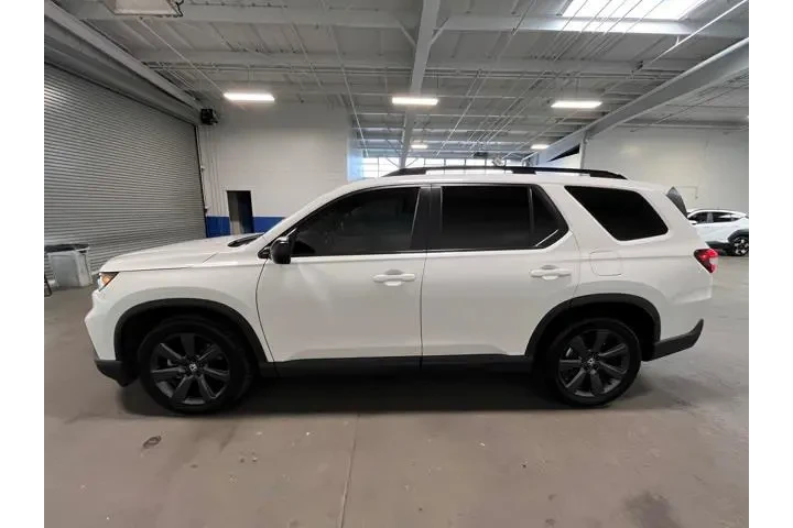 $36634 : Honda Pilot 2025 AWD Sport 4 image 6