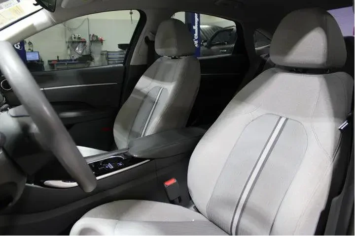 $15987 : Hyundai SONATA 2021 SE 4dr S image 4