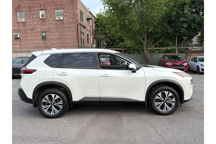 $20490 : Nissan Rogue 2021 AWD SV 4dr image 3