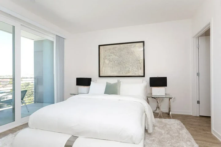 $2400 : 2bed 1ba available for rent image 1