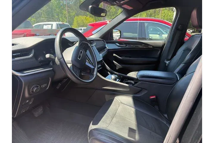 $31039 : Jeep Grand Cherokee 2023 4x4 image 5