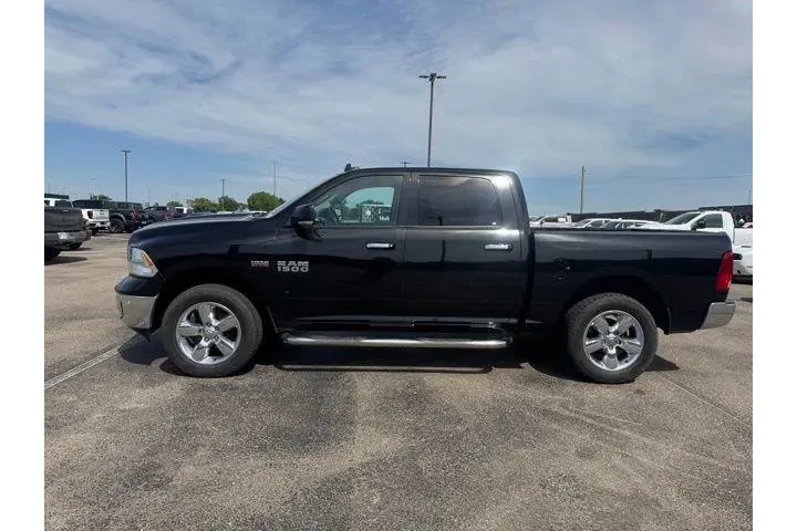 $23982 : Ram 1500 2016 4x4 Big Horn 4 image 4