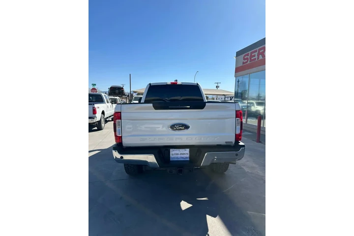 $37995 : 2017 FORD F250 SUPER DUTY CRE image 9