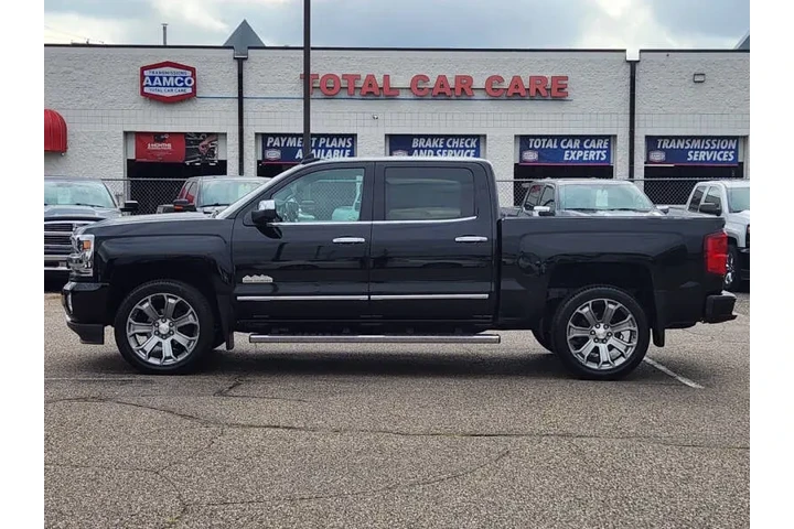 $28974 : 2018 Silverado 1500 High Coun image 3