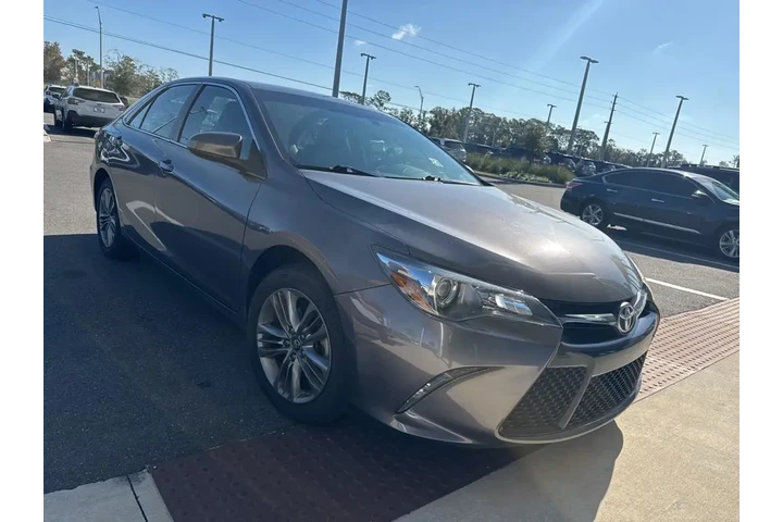 $13792 : Toyota Camry 2017 SE 4dr Sed image 3