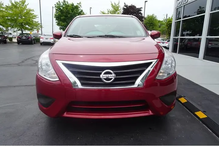 $8690 : 2018 Versa Sedan image 3