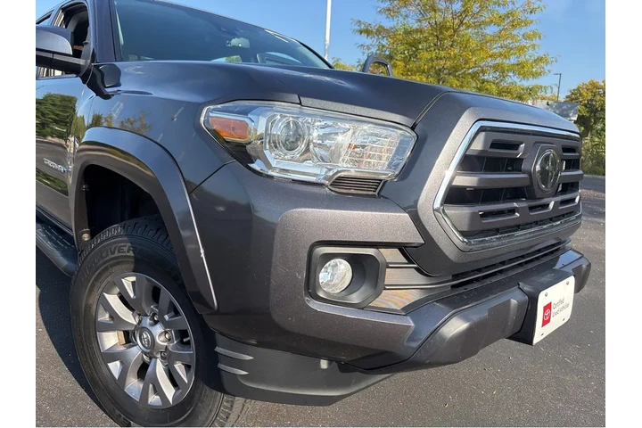 $35000 : Gold Certified2019 Tacoma 4WD image 7