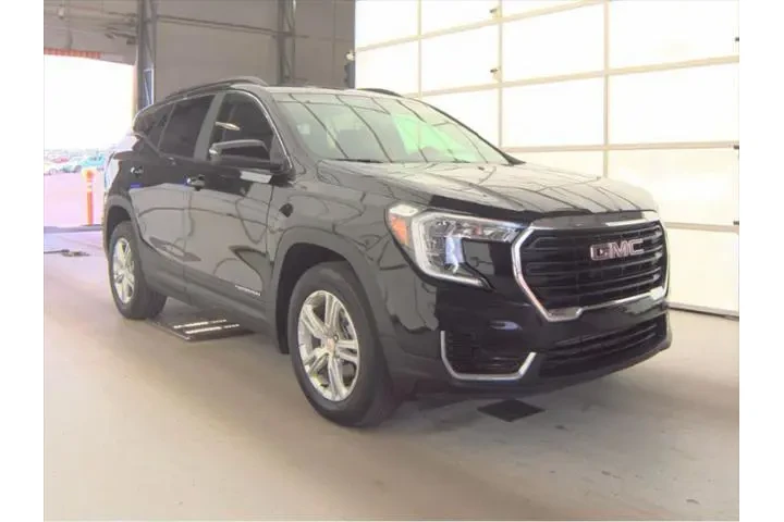 $20399 : GMC Terrain 2022 AWD SLE 4dr image 4
