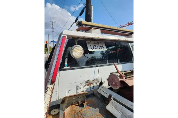 $9995 : 1994 CHEVROLET 3500 REGULAR C image 8