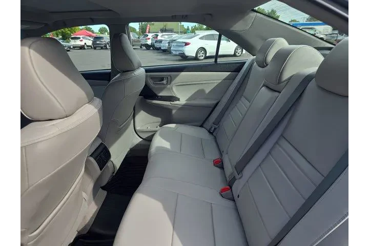 $19995 : Toyota Camry 2017 XLE 4dr Se image 5
