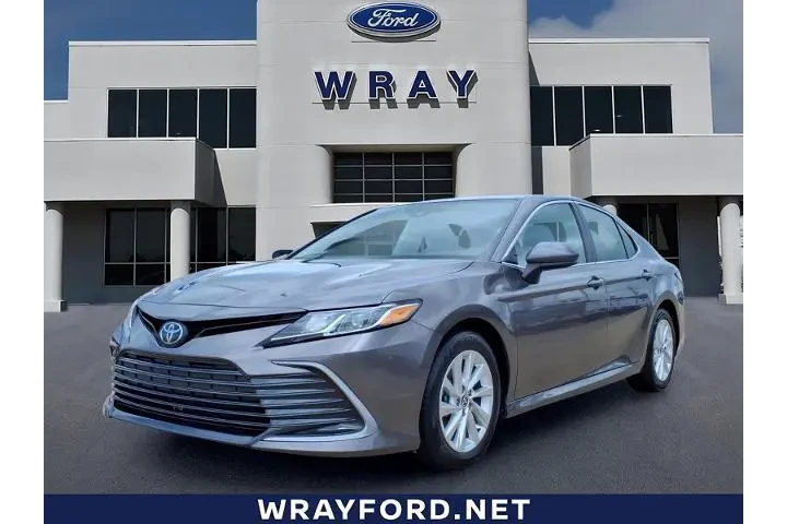 $24988 : Toyota Camry 2024 LE 4dr Sed image 1