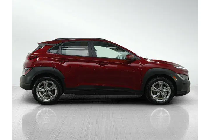 $22998 : Hyundai KONA 2023 AWD SEL 4d image 6