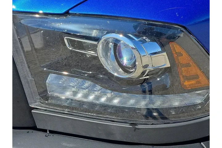 $28995 : Ram 1500 2017 4x4 Rebel 4dr image 8