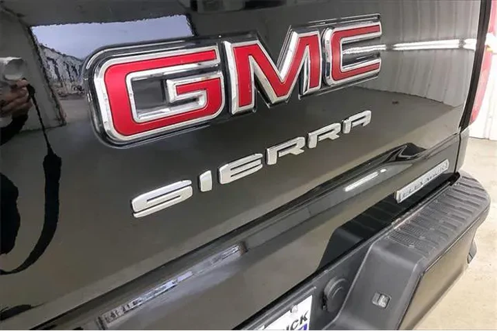 $26490 : GMC Sierra 1500 2020 4x4 Ele image 9