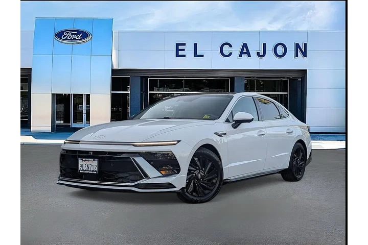 $26798 : Hyundai SONATA Hybrid 2024 L image 1