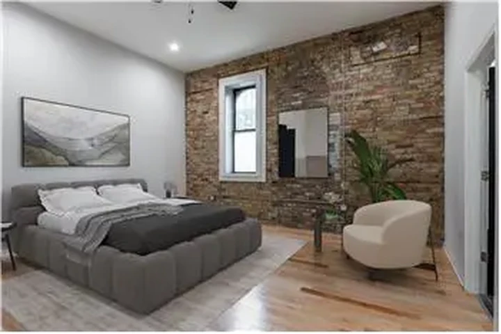 $5595 : Rental property with 5 bedro image 8