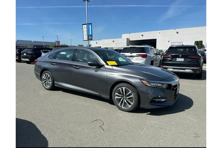 $26998 : Honda Accord Hybrid 2020 EX image 2