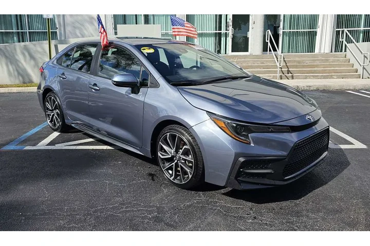 $14900 : Toyota Corolla SE 2022 image 2
