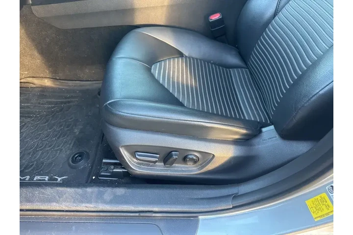 $20505 : Toyota Camry 2020 SE 4dr Sed image 7