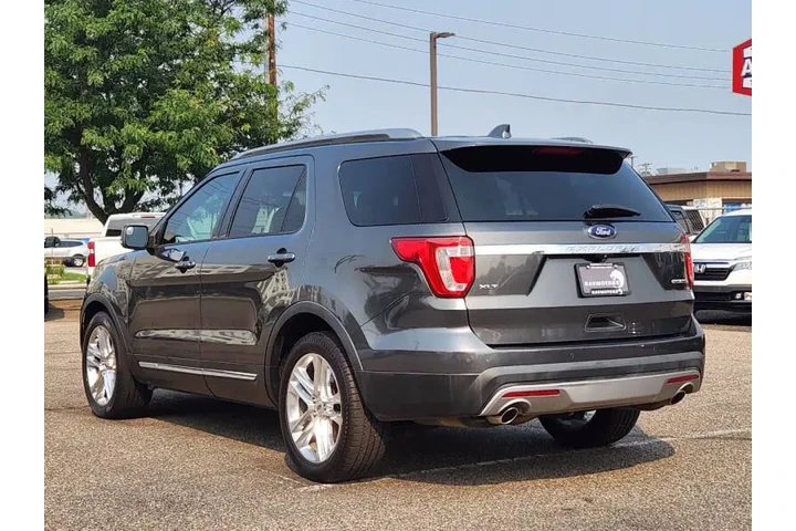 $16495 : 2016 Explorer XLT image 9