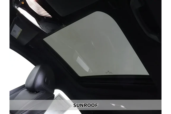 $24393 : BMW 3 Series 2022 AWD 330i x image 4