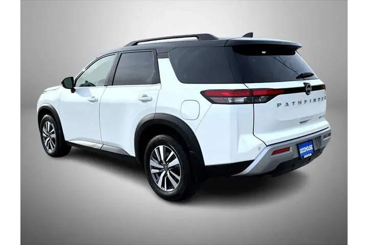 $34023 : Nissan Pathfinder 2024 AWD S image 7