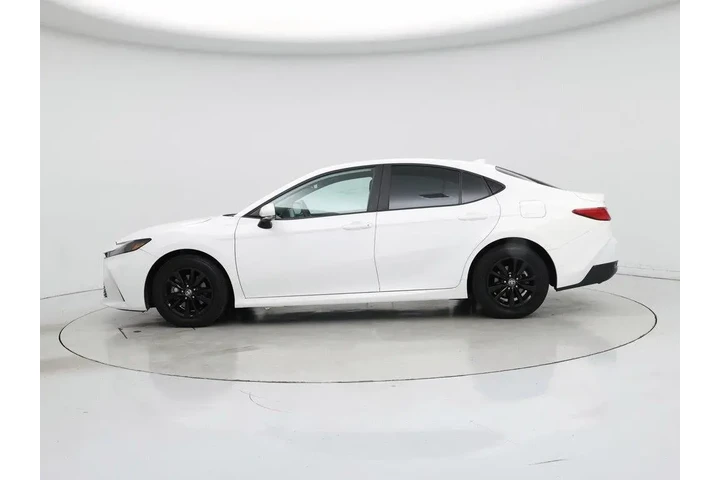 $26998 : Toyota Camry 2025 LE 4dr Sed image 3