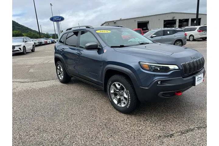 $19000 : Jeep Cherokee 2019 4x4 Trail image 3
