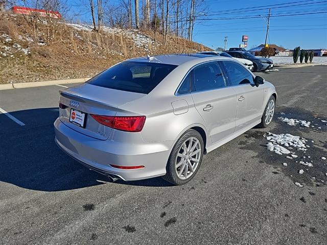 $15892 : PRE-OWNED 2015 AUDI A3 2.0T P image 3