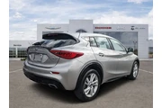 $13987 : INFINITI QX30 2018 Base 4dr thumbnail