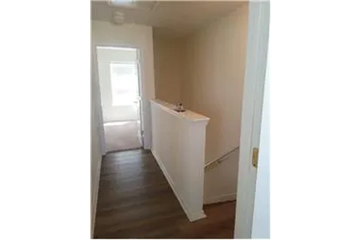 $1650 : Rental property with 2 bedro image 10